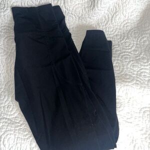 Black Halara leggings